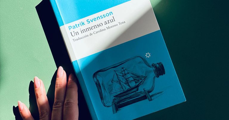 Un inmenso azul